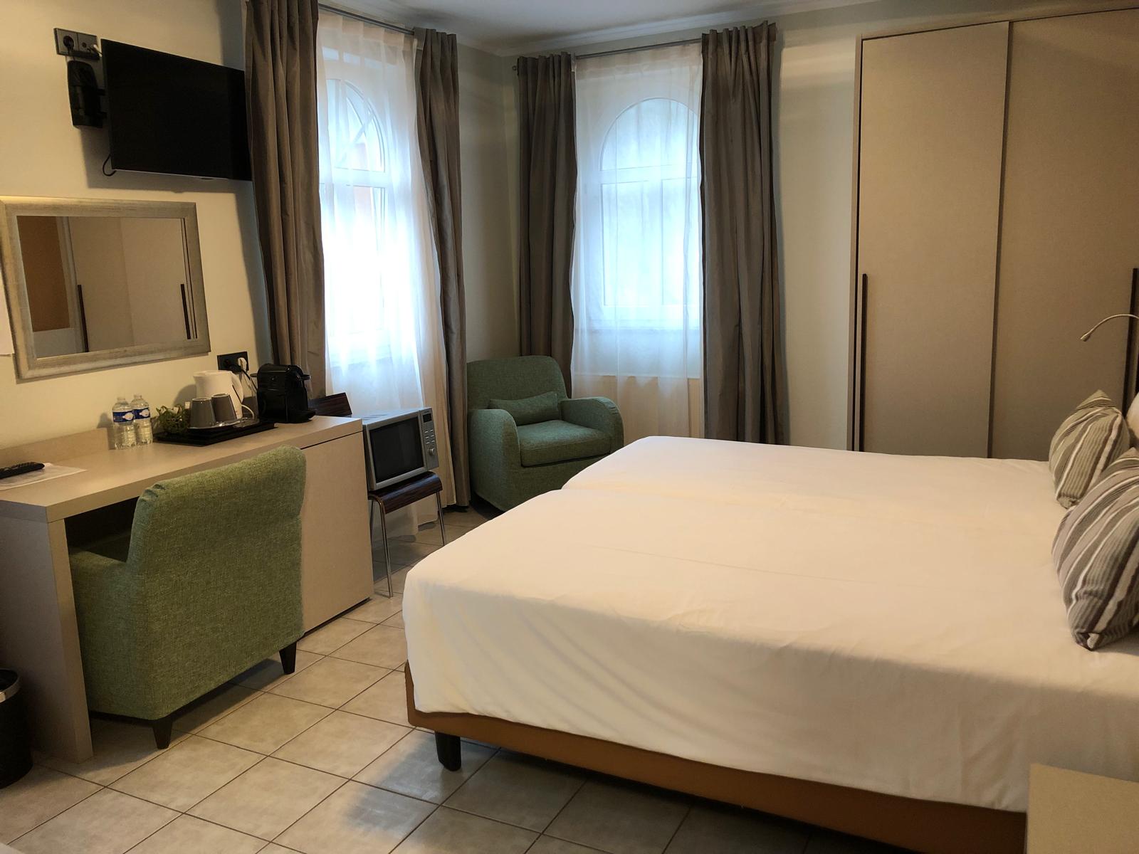 Standard Room with 2 Single Beds